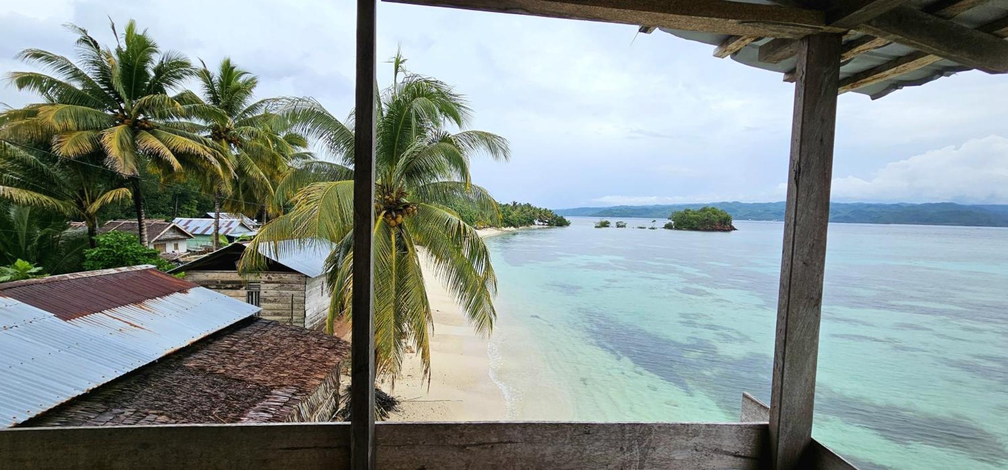 Kia Homestay Banggai エクステリア 写真